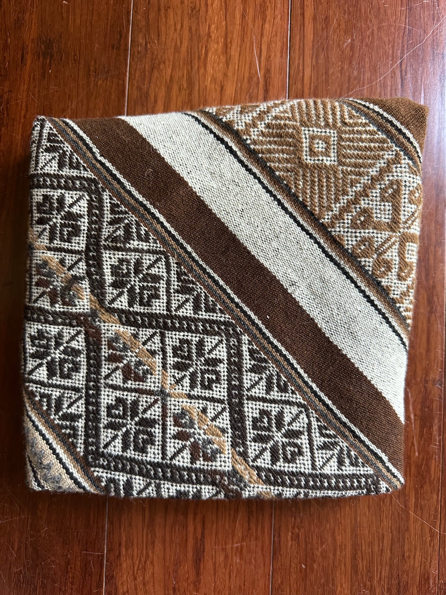 Medium Mesa Cloth #35