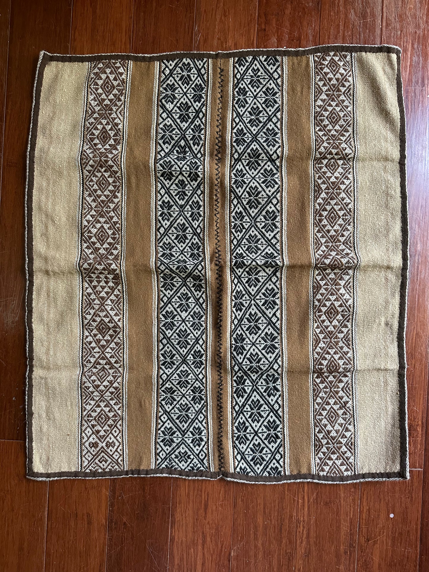 Medium Mesa Cloth #36