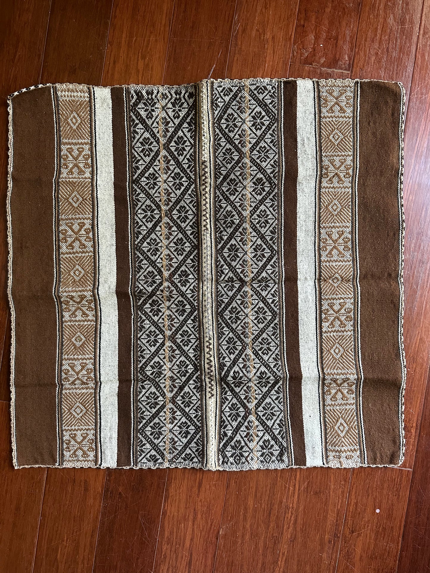 Medium Mesa Cloth #35