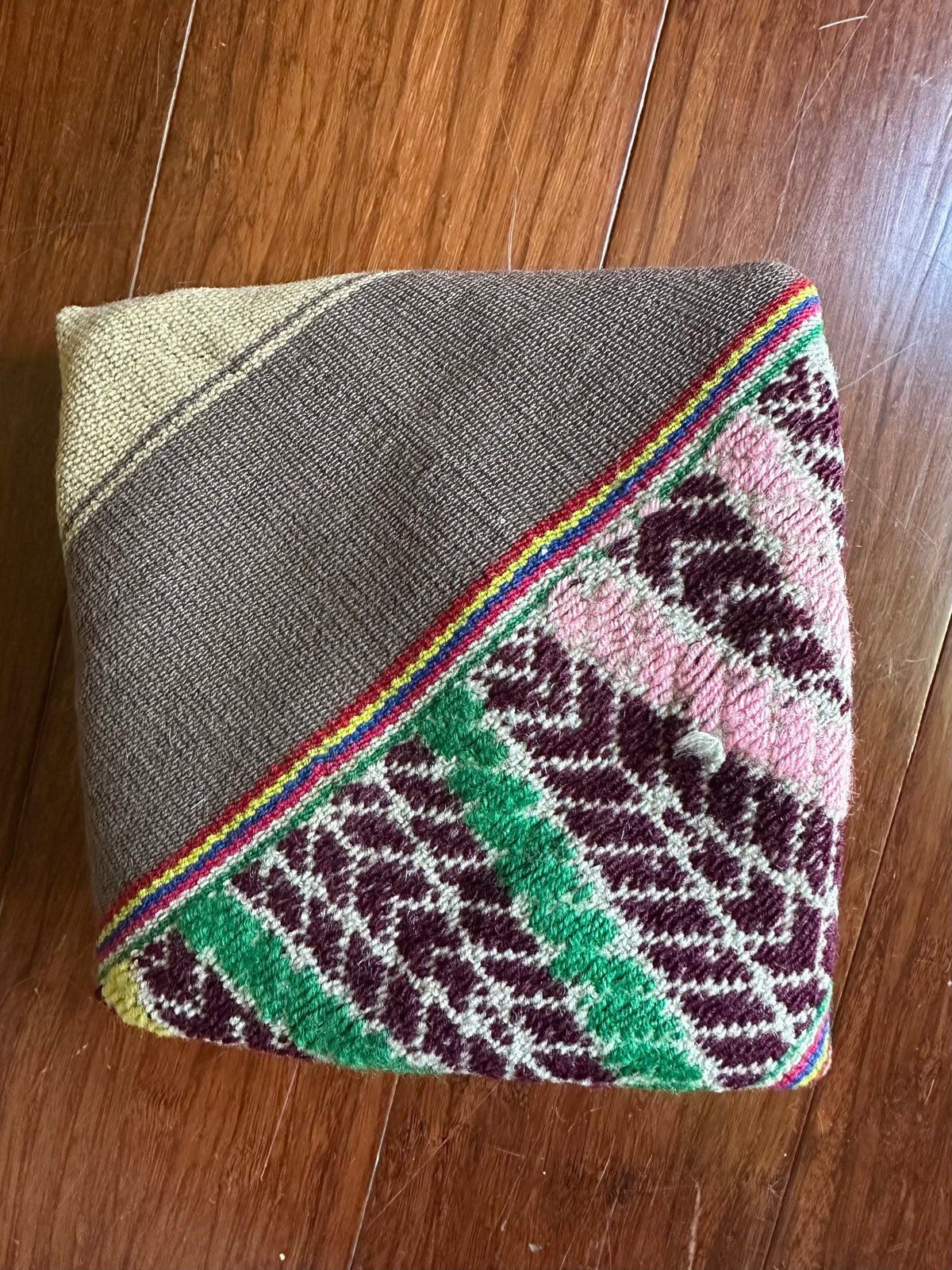 Smal Antique Mesa Cloth #43