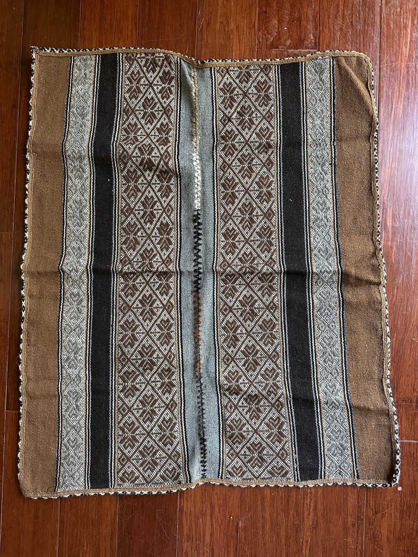Large Mesa Cloth #38